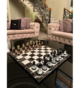 Elegant 44x44 cm Satranç Takımı – Zamak Döküm ve Çatlak Desenli Tasarım