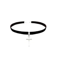Siyah Kadife Kadın Haç Choker Kolye