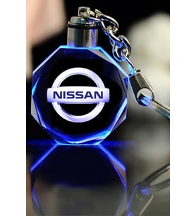 Nissan Logolu 2d Patlatma Kristal Led Işıklı Anahtarlık, Araba Anahtarlığı