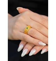 YEŞİL TAŞLI FANTAZİ YÜZÜK 22 AYAR A074041