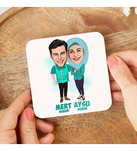 Kişiye Özel Birbirini Seven Çiftler Karikatürlü Bardak Altlığı