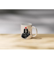 Kalp Yapan Kara Kedi Çift Taraflı Baskılı Porselen Kupa Bardak