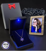Fotoğraflı 925 Ayar Gümüş Ametist Taşlı Lotus Kolye  Işıklı Kutulu Zarif Kadın Kolye