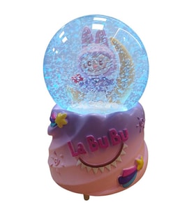 labubulu jumbo en büyük boy kar küresi püskürtme motorlu müzikli ışıklı yılbaşı hediyesi (Çok Renkli)