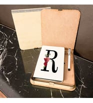 R Harfi Ahşap Kutulu Defter Kalem Set
