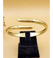 Infinity Loop Spiral Gold Kelepçe