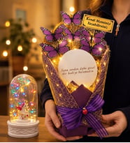 Kişiye Özel LED Işıklı Aynalı Mor Kelebek Buketi ve Renkli LED Işıklı Unicornlu Fanus