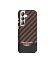 Galaxy S25 Kılıf M-safe Şarj Özellikli Karbon Fiber Görünümlü Gros Kapak Gold-Siyah
