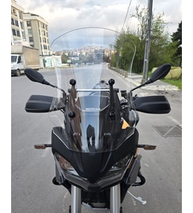 MOTOCAM Moto Guzzi V100 Mandello Ön Cam 2022-2026 Model 57cm Şeffaf Renkli 4mm