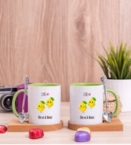 Kişiye Özel Sevimli Limonlar İkili Ahşap Altlıklı Yeşil Kupa