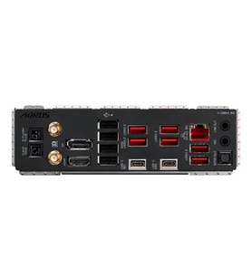 GIGABYTE X670E AORUS XTREME DDR5 HDMI-DP TYPEC PCIE 4.0 AM5 ATX
