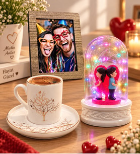 Kişiye Özel Fotoğraflı Hayat Ağacı Porselen Kahve Fincanı ve Renkli LED Işıklı Sırt Sırta Fanus