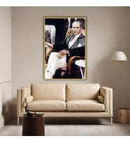 Metal Çerçeveli Temperli Cam Tablo Atatürk Kahve İçerken (Gold)