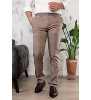 NOTRA KLASİK KESİM ARMÜRLÜ ERKEK GABARDİN YAZLIK PANTOLON  (Kahverengi)