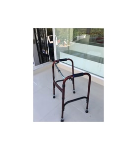 Sağlam ve güvenli metal yürüteç yetişkinler için, konforlu kullanım