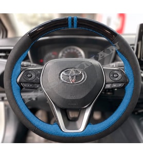 Toyota Yaris Cross Dikme Direksiyon Kılıfı Parlak Siyah Mavi Detaylı Mavi Çift Yüzük ve Dikiş 2020-2026