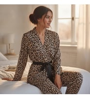 Kadın Giyim Uzun Kollu Leopar Desen Sabahlık Takımı BB2665