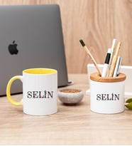 Kişiye Özel Çiçek Harf Tasarım İsim Yazılı Sarı Kupa ve Kalemlik