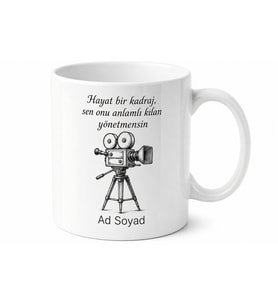Kamera ve Tripod Çizimli Hayatı Kadrajlayan Yönetmen Kupa Bardak Hediye