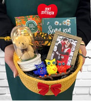 Kişiye Özel Fotoğraflı Premium Hediye Sepeti  Dolu Dolu Hediye Sepeti  8 Ürünlü Hediye Seti (Model 4)