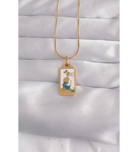 316L Çelik Gold Renk Beyaz Mineli Kız Figür Tarot Kolye 5886