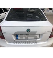 Scoda Octavia Bagaj Üstü Slim Spoiler Piano Black Parlak Beyaz