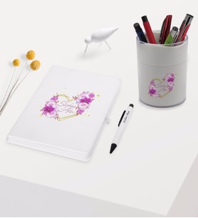 BK Gift Kişiye Özel Çiçek Tasarımlı Beyaz Defter Kalem ve Kalemlik Hediye Seti - Model 3