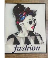 23X18 CM 3 BOYUTLU TAŞ İŞLEME BONCUK İŞLEME KABARTMA KADIN GÖRSEL ARMA APLİKE (Beyaz)