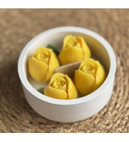 Solmayan Sarı Laleler Mum Tabağı (Hediyelik )