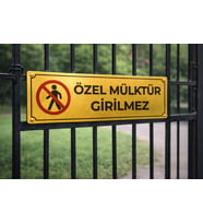 Özel Mülktür Girilmez Gold Metal Uyarı Levhası 7x20 cm – Kapı & Bahçe