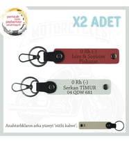 Hız Severlere Özel, İsim Plaka ve 0 Rh (-) Kan Grubu Yazılı x2 Anahtarlık Set, Nar Çiçeği-Beyaz-SK (Çok Renkli)