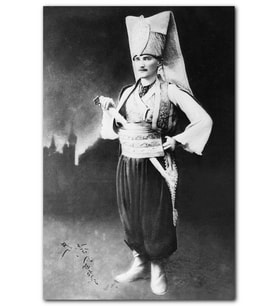 Cakatablo Atatürk Yöresel Kıyafetler İçinde MDF Tablo