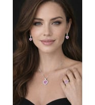 Gümüş Kaplama Zirkon Taşlı Kalp Kolye Küpe Yüzük  Kutuda Takı Seti (Pembe)