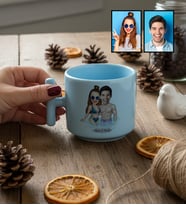 Kişiye Özel Karikatürlü Tatilci Sevgililer T Pastel Kupa Sevgililer Günü Hediyesi