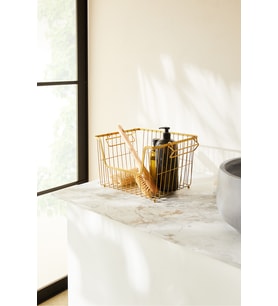 Altın Renk Metal Sepet 33x27x20, Şık ve Kullanışlı Dekoratif Seçenek