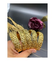 22 Ayar Altın Kaplama Üçgen Motif 5'li 1.5 Cm Bilezik - Hediyelik Bilezik