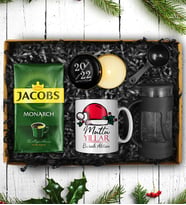 Yılbaşına Özel Tasarım Kupa & Jacobs 250 Gram Filtre Kahve & French Press & Yılbaşı Mumu Hediye Seti