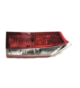 Toyota markası ile uyumlu Corolla İç Sol Stop Lambası 2013-2016