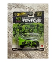 HHot Wheels Pop Culture Premium Volkswagen Drag Bus HXD63 HVJ46