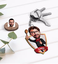 BK Gift Kişiye Özel İsimli Erkek Chef Karikatürlü Ahşap Anahtarlık-1