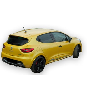 Renault Clio 4 (2012 - 2016) Arası RS Marşpiyel Seti (Plastik)