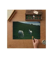 Otlayan Atlar Tasarımı 240 parça Ahşap Puzzle Ahşap Kutuda MP06145