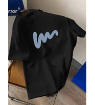 W Baskılı Tasarım Tshirt (Siyah)