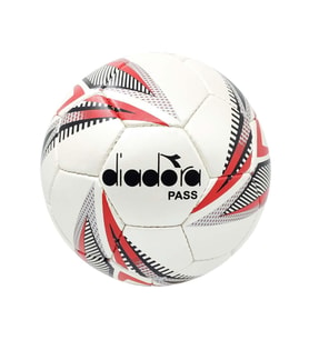 Diadora 4060240 Pass Futbol Topu Kırmızı-Beyaz
