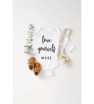 Unisex Bebek Kendini Daha Çok Sev Baskılı Body Zıbın