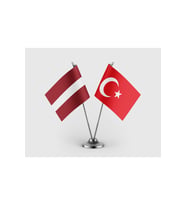 Letonya ve Türkiye Bayrağı İkili Saten Masa Bayrağı Takımı