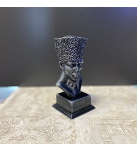 Mustafa Kemal Atatürk Kalpaklı Büst