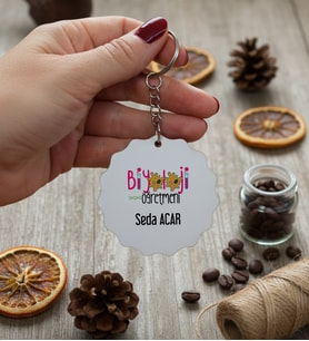 Kişiye Özel Biyoloji Öğretmeni Anahtarlık Öğretmenler Günü Hediyesi (Bej)