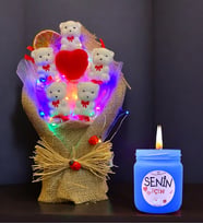 Renkli Led Işıklı Ayıcık Buketi ve Kokulu Mum Hediye Seti  Sevgiliye Arkadaşa Hediye (Mavi)