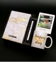 Kişiye Özel Beyaz Mermer Desenli Defter& Mat Beyaz Roller Kalem& Beyaz Instagram Çerçeve& Öğretmenler Günü Kupa Hediye Seti